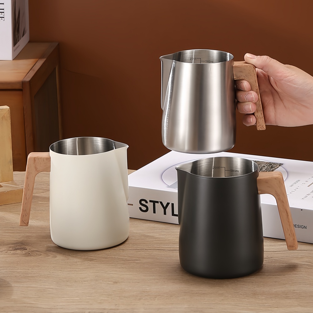 Coffee Shop Equipment - กาแฟนมFrothingเหยือกเหยือก 304 สแตนเลสสตีลPrecision Scale Anti-Scaldไม้Grain Handle